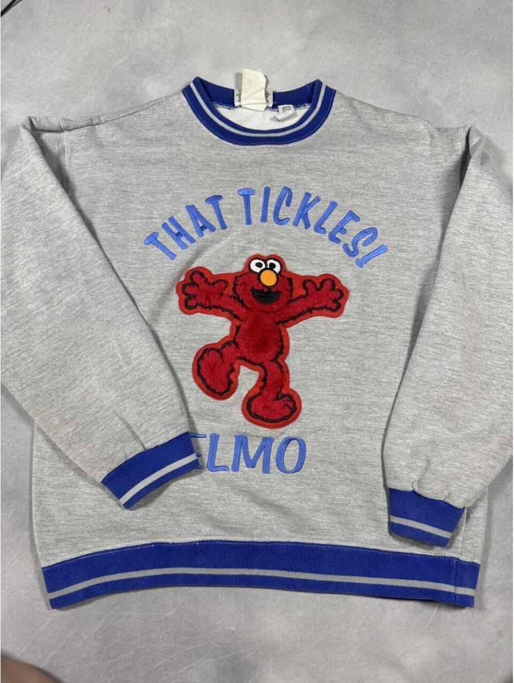 Vintage 90s Sesame Street Elmo That Tickles Sweatshirt Plush Applique
